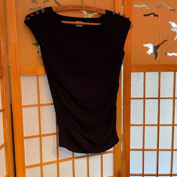 Suzy Shier sleeveless top with side rouching - Picture 1 of 6